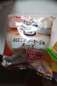 ふんわり包（ボロニアソーセージ＆チーズ）の商品写真