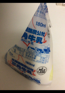 北酪　北海道石狩３．７牛乳　１８０ｍｌのレビュー画像