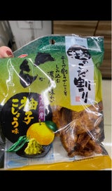 亀田製菓 技のこだ割り柚子こしょう 45g