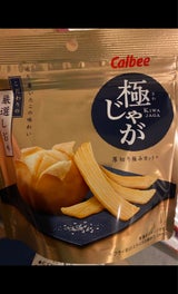 カルビー 極じゃがこだわり厳選しお 33g