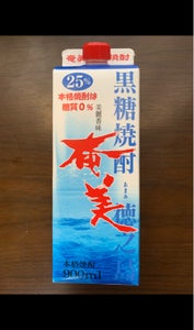 奄美 25度 乙 黒糖 パック 900mlの商品写真