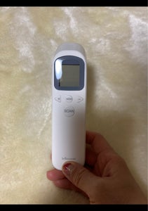 非接触式電子温度計　インセカンズの商品写真