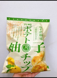 味善 ポテトチップスゆず胡椒味 120gの商品写真