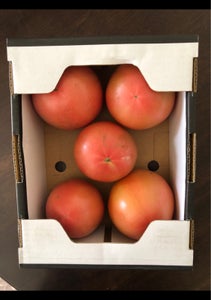 うえなか　トマト　１ｋｇの商品写真