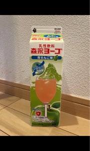 沖繩森永乳業　ヨーゴ青りんご味　９４６ｍｌのレビュー画像