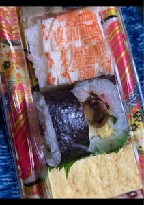 エスアールジャパン　赤飯出し巻盛合せ寿司のレビュー画像