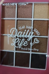 KJ アイシャドウ デイリーライフ