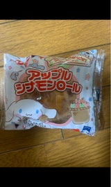 第一パン シナモロールのアップルシナモンロール