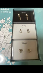 ＣＣＣＭ　ルアンジュ　貼るだけピアス　００１の商品写真