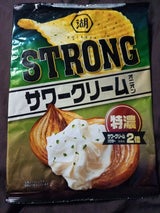 湖池屋 STRONG特濃サワクリオニオン 85g