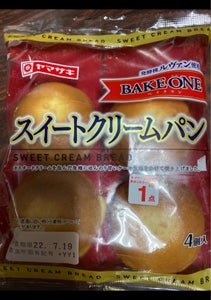 ヤマザキ　ベイクワン　スイ−トクリ−ムパン　４個の商品写真
