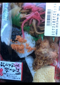 シノブフーズ おむすび&焼きそばセットの商品写真
