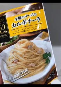 ハチ食品　４種のチーズのカルボナーラ　１３０ｇの商品写真