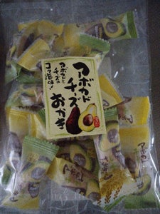 井崎商店　アボカドチーズおかき　４７ｇの商品写真