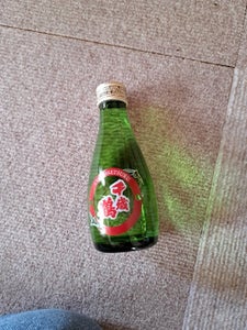 日本清酒　千歳鶴　普通酒　１８０ｍｌのレビュー画像