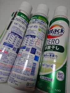 花王　アタックＺＥＲＯ部屋干し　本体　大　５８０ｇ