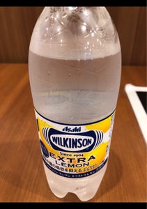 ウィルキンソン エクストラレモン ペットボトル500mlの商品写真