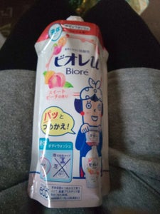 ビオレｕ　スイートピーチ　つめかえ　３４０ｍｌの商品写真