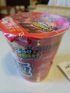 日清 カップヌードル 辛麺 82gの商品写真