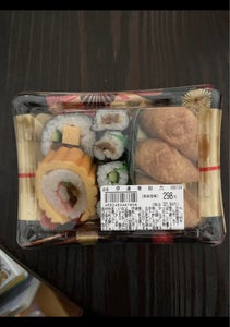 アグリフーズ　伊達巻助六寿司のレビュー画像