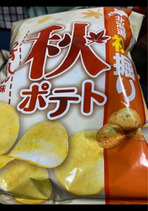 山芳製菓　ポテトチップス秋ポテトうすしお味　８５ｇの商品写真