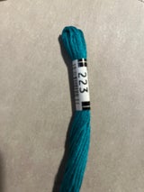 オリムパス #25刺しゅう糸 223