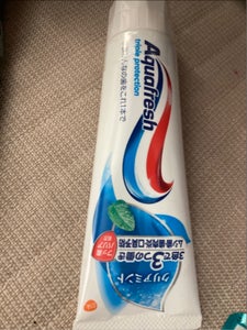 アース アクアフレッシュ クリアミント 140gの商品写真