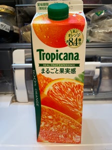 キリン TRまるごと果実感 オレンジ 900mlの商品写真