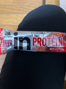 ウイダーｉｎバープロテインベイクドチョコ　３４ｇの商品写真