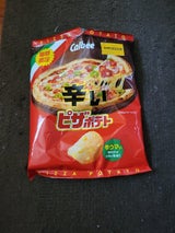 カルビー 辛いピザポテト 57g