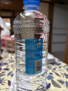 アサヒ　おいしい水　六甲　ＰＥＴ　５８５ｍｌの商品写真