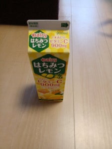 南日本酪農協同　はちみつレモン　９００ｍｌの商品写真