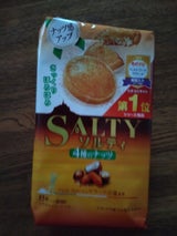 東ハト ソルティ4種のナッツ 10枚