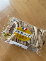 ヤマザキ 白いサンホルン(ホイップ)