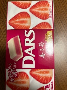 森永製菓 白いダース香る苺 12粒の商品写真