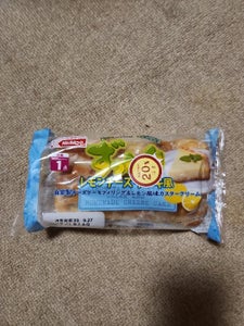 日糧 ずっしり レモンチーズケーキ風