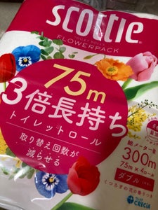 スコッティ フラワーパック 3倍長持ち 4ロール（ダブル）のレビュー画像
