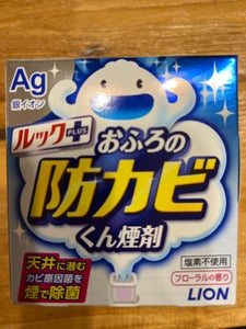 ルック　おふろの防カビくん煙剤　フローラル　１個入りの商品写真