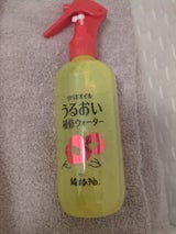 ツバキオイルうるおい補修ウォーター 300ml