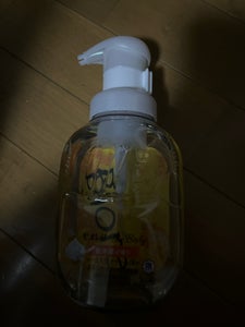 ビオレｕ　ザボディ泡金木犀の香りポンプ　５４０ｍｌの商品写真