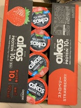 ダノン オイコス ストロベリー 箱 1356g