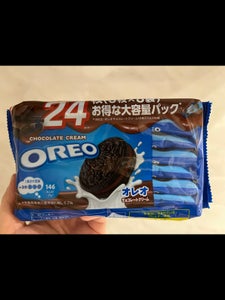 オレオ　チョコレートクリーム　ファミリーＰ　２４枚のレビュー画像