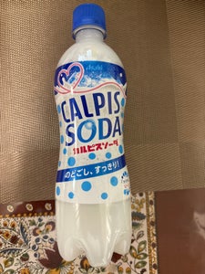 カルピス カルピスソーダ ペットボトル500mlのレビュー画像