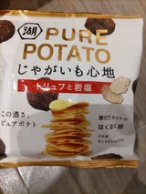 湖池屋 じゃがいも心地トリュフと岩塩 52g