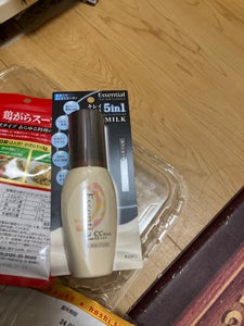 エッセンシャル CCミルクの商品写真