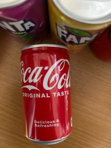 コカコーラ　コカ・コーラ　１６０ｍｌの商品写真