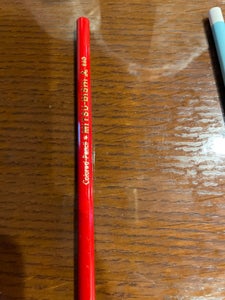 三菱　色鉛筆　アカの商品写真