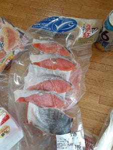 カネヒロ　塩紅鮭　カマ　２切のレビュー画像