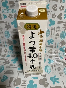 よつ葉　特選４．０牛乳　１Ｌの商品写真