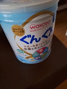 和光堂　フォローアップミルクぐんぐん　缶　３００ｇの商品写真